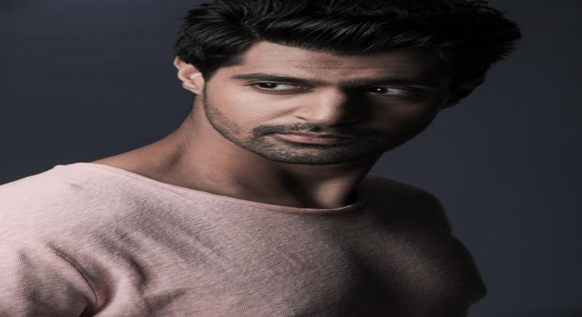 Mumbai, July 1 (IANS) Actor Tanuj Virwani is spending as much time as possible with his father before he flies off to UAE for work.