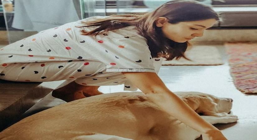 Anushka Sharma highlights the importance of oil pulling for dental hygiene.