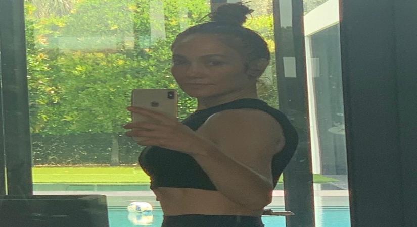 Jennifer Lopez, birthday selfie.