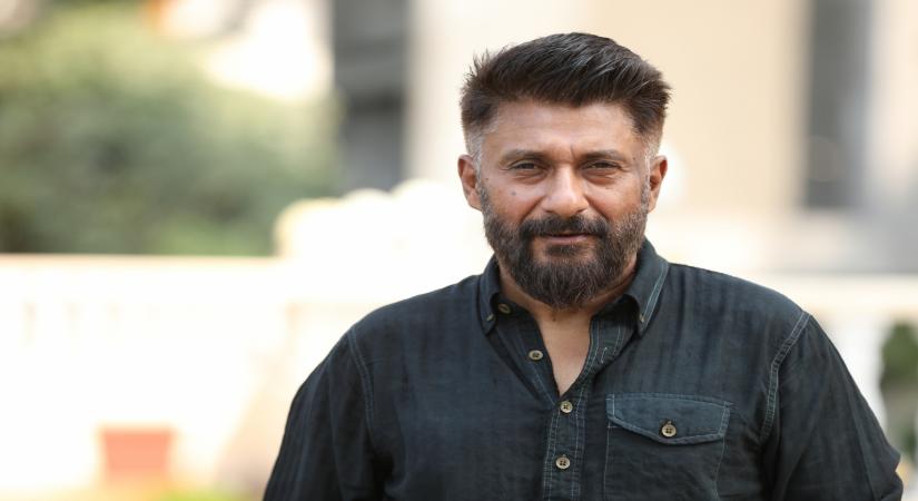 Star in farm house threatened to end SSRs career, tweets