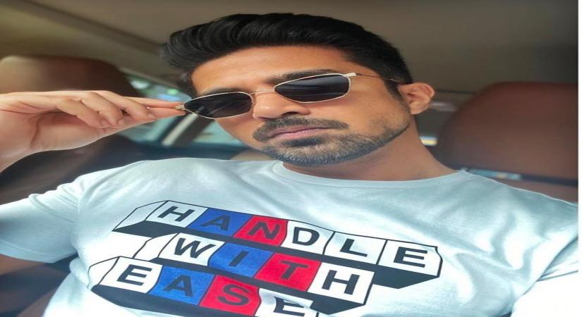 Sonakshi Sinha, Saqib Saleem quit Twitter citing negativity.