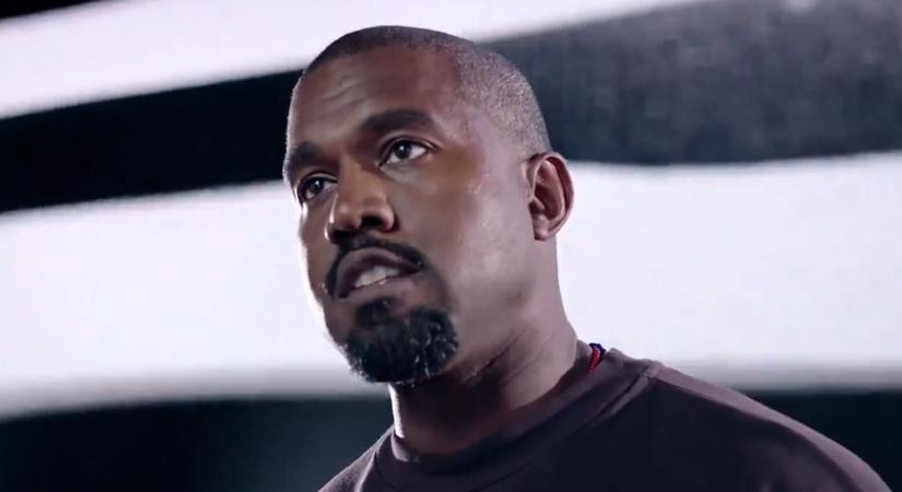 Los Angeles, Oct 25 (IANS) Rapper Kanye West believes in world peace, and says he is a great leader.