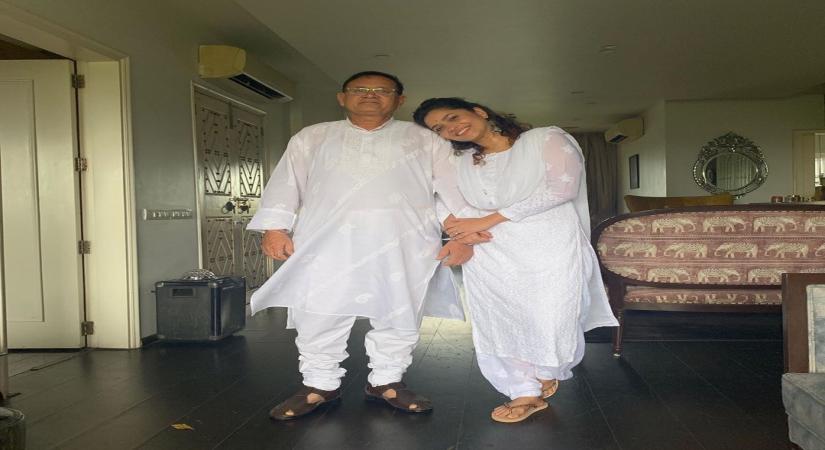 Ankita Lokhande rejoices as her father returns home from hospital