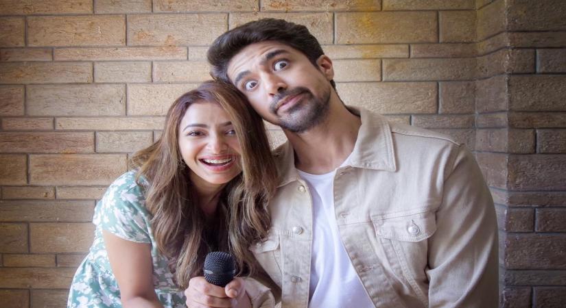 Comedy Couple: Fun while it runs (IANS Review; Rating: * * * )