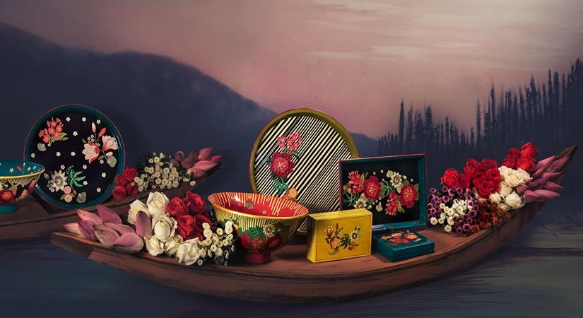 (Photo: Good Earth - Papier Mache Decor)