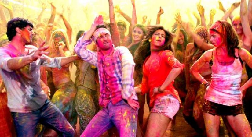 Recreating Bollywood Holi looks