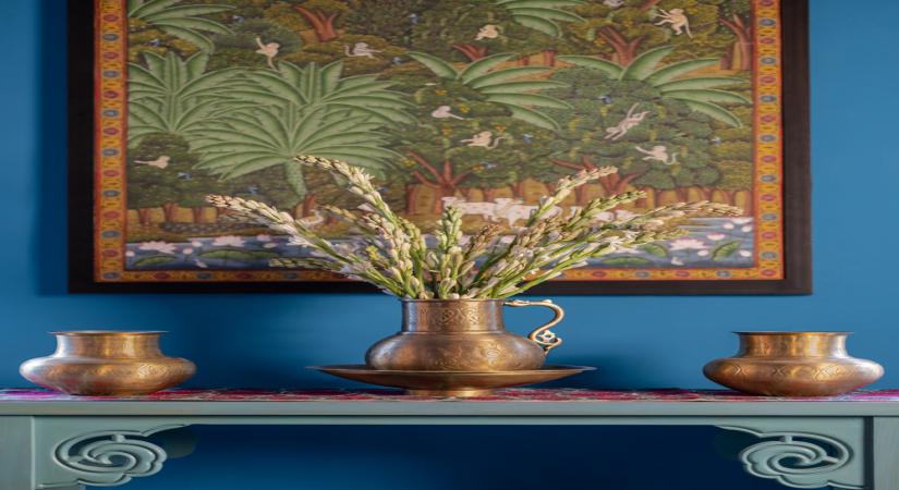 Good Earth's Bosporous collection