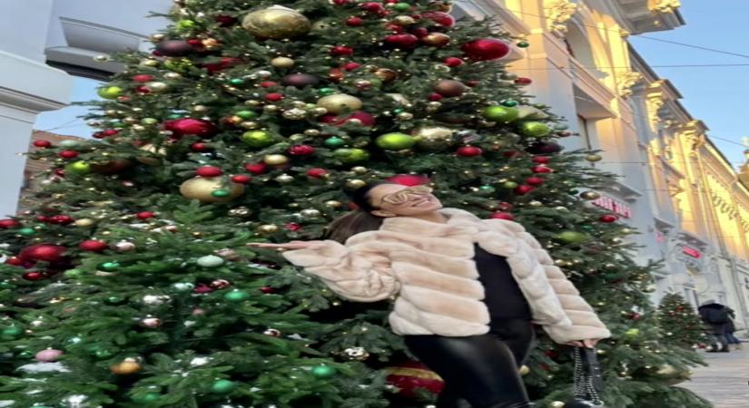  Kiara Advani paired her all-black ensemble with an oversized beige jacket and statement sunglasses; Photo: Instagram