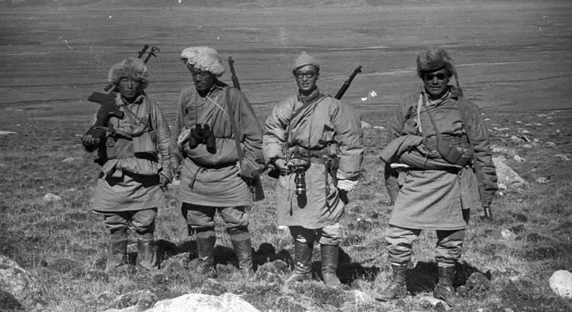 Reconaissance team in Tibet