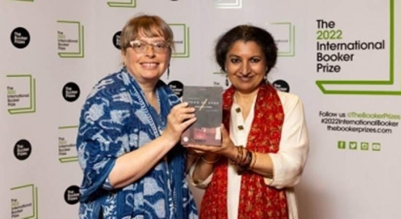  International Booker for 'Ret Samadhi', a first for Hindi