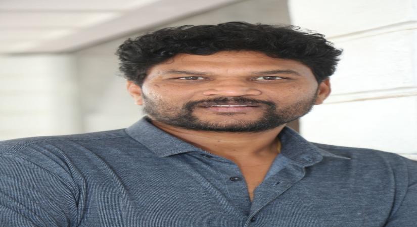 Parasuram Petla thanks Koratala Siva for help on 'Sarkaru Vaari Paata'