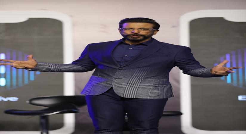 As social media honcho in 'Escaype Live', Javed Jafferi empathises with app makers