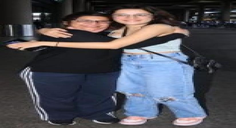 'Nikamma' debutante Shirley Setia meets her mom after 2 years