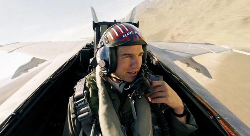For 'Top Gun: Maverick' is unstoppable, jets off past $400 million mark in US story.