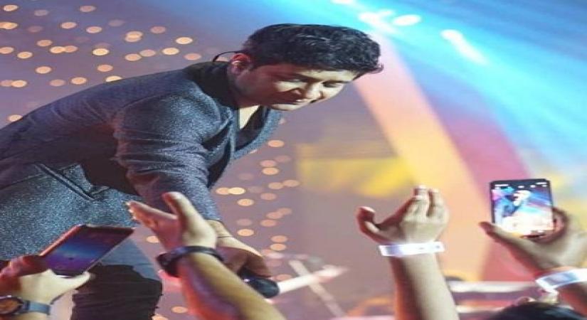 singer Krishnakumar Kunnath.(photo:Instagram/ kk_live_now)