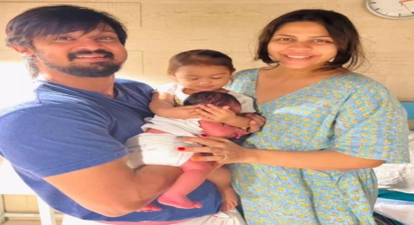 Actor Nakul, Sruti blessed with a baby boyi.