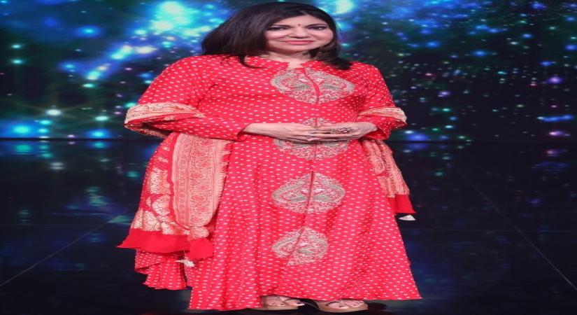 'Papa Mere Papa' song makes Alka Yagnik recall her close ties with her father.