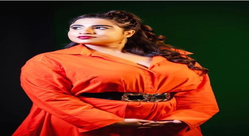 Malishka Mendonsa receives special message from SRK on 'Parde Mein Rehne Do'