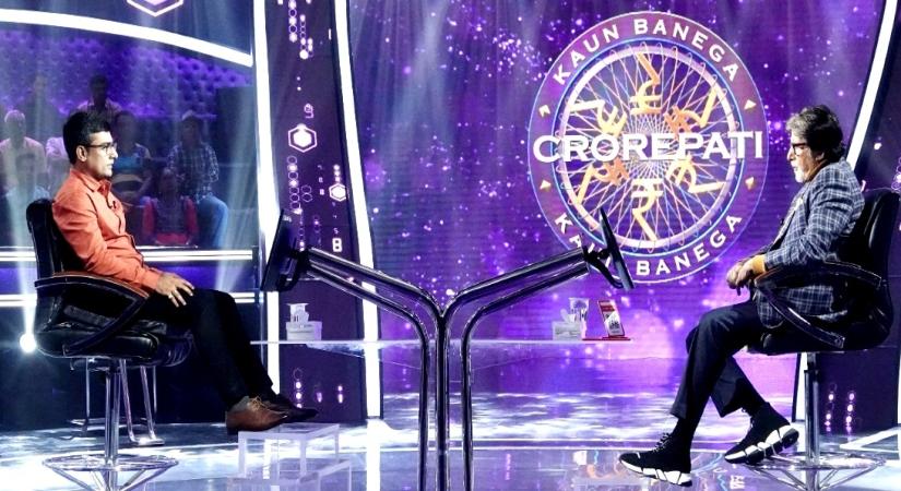 Amitabh reminisces cricket.