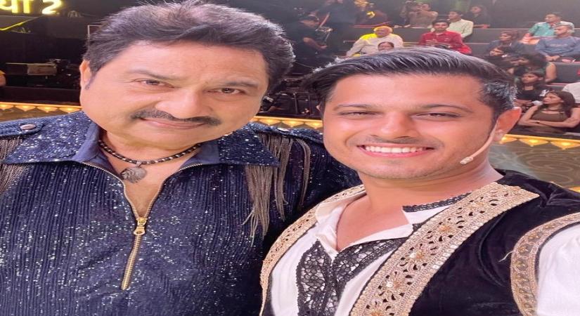 Neil Bhatt does a Kishore Kumar, performs maestro's ageless 'Eena Meena Deeka'.