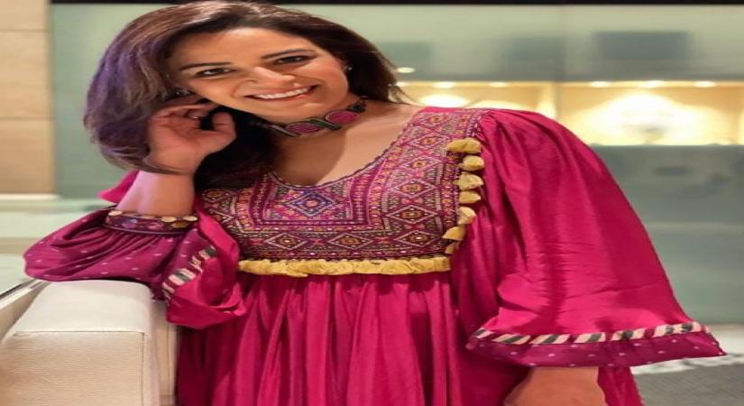 Mona Singh.
