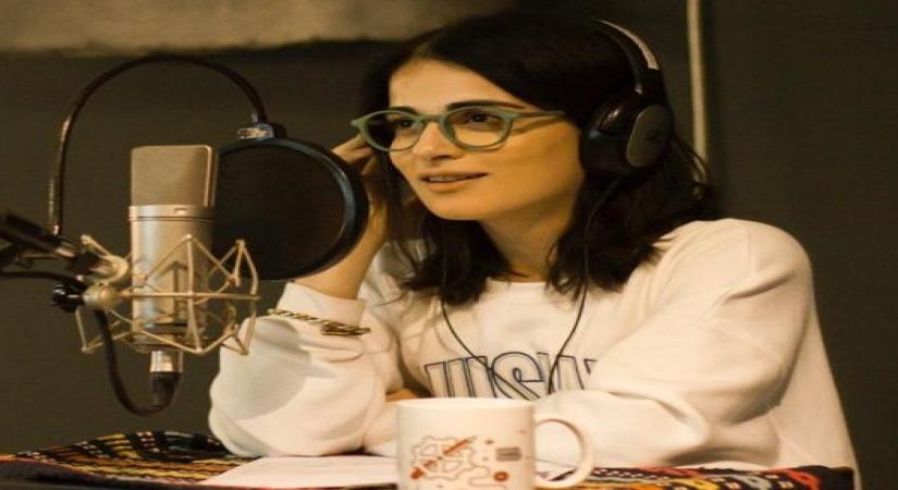 Radhika maDAN.