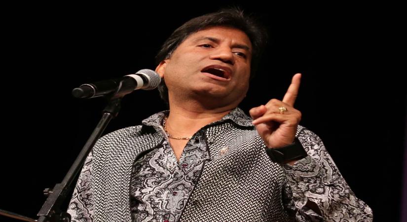 New Delhi: Indian comedian Raju Srivastav performs during a programme organised by PHD Chamber at Siri Fort Auditorium in New Delhi, on March 16, 2016. (Photo: Sunil Majumdar/IANS)