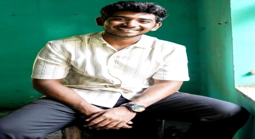 Ken Karunaas practising carrom for over a year for 'Rajan Vagaira'.