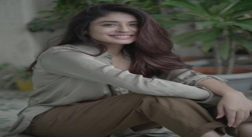 Kritika Kamra to celebrate working birthday as she shoots for 'For Your Eyes Only'