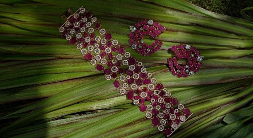 By Kohinoor Jewellers Agra 