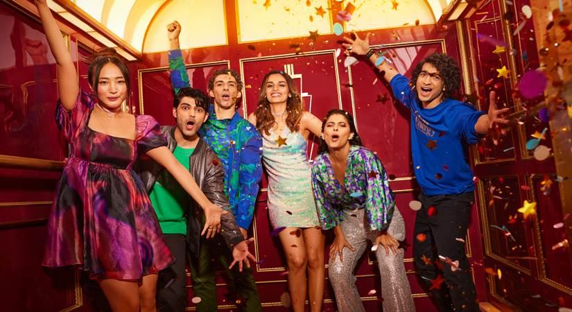 H&M Festive 2022_Brighter Than Ever