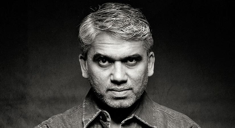 Lakmé Absolute will present the creative genius of Rajesh Pratapin a fitting Grand Finale to the Lakmé Fashion Week