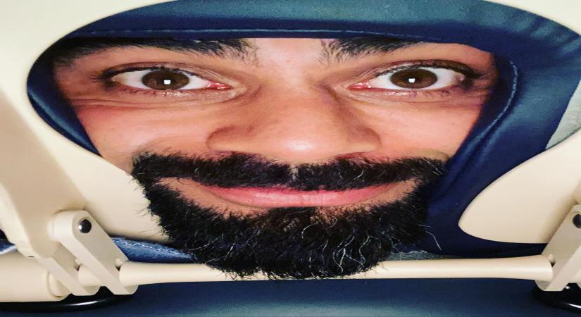 Anushka chooses 'best angles, photos' to wish hubby Virat.(photo:instagram)