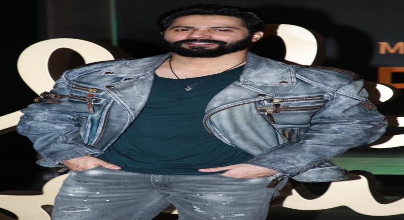 Varun clarifies Kriti-Prabhas dating 'rumour': It was just fun