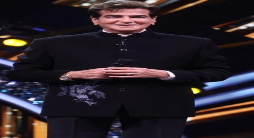 Jeetendra remembers how his mother brought food on sets of 'Sehra'.