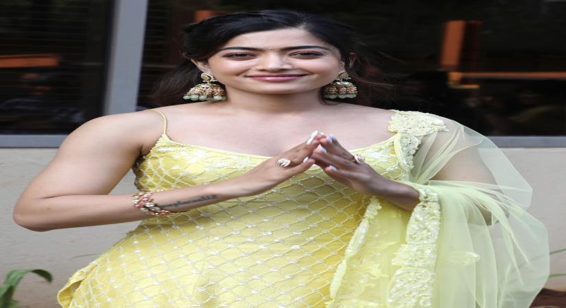 Mumbai:Bollywood Actress Rashmika Mandanna poses for photos at Jw Marriott in Mumbai on Wednesday September 28,2022.(Photo: Sanjay Tiwari/IANS)