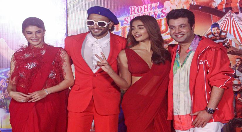 Mumbai : Actors Ranveer Singh, Jacqueline Fernandez, Varun Sharma and Pooja Hegde during the trailer launch of their upcoming film 'Cirkus', in Mumbai on Friday, December 02, 2022. (Photo:Sanjay Tiwari/IANS)