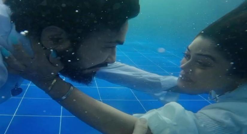 Sachet-Parampara shoot an underwater scene for 'Malang Sajna'