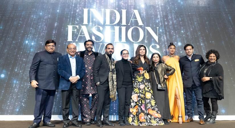 (L-R) Vipul Goel, Vagish Pathak, Rocky S, Sanjay Nigam, Anisha Bahl, Anaita Shroff Adajania, Aparna Bahl, Carol Gracias, Raghavendra Rathore, Ambika pillai