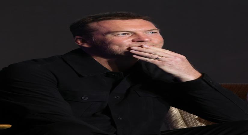 Seoul : British-Australian actor Sam Worthington, who stars in 'Avatar: The Way of Water,' speaks during a press conference to promote the 2022 American epic science fiction film at a Seoul hotel on Dec. 9, 2022. (Yonhap)