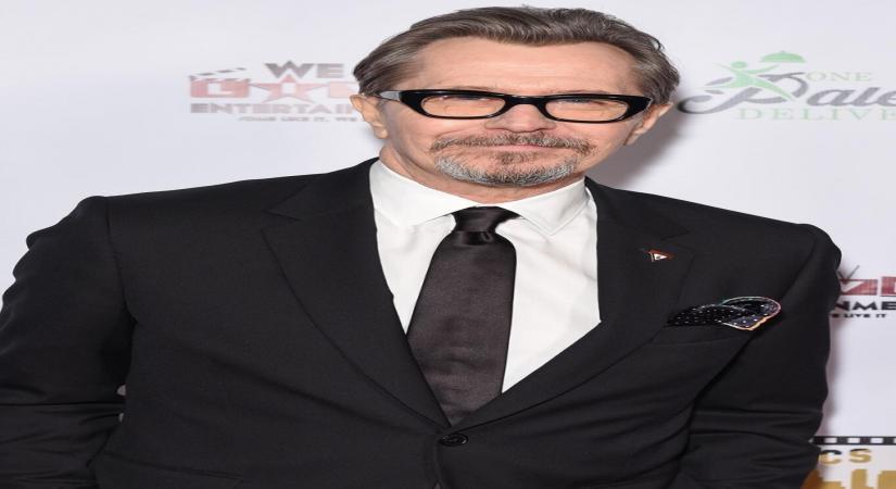 Gary Oldman(twitter)