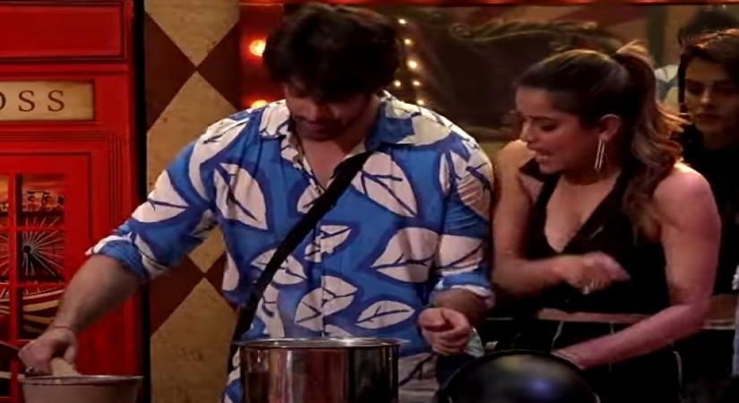 'Bigg boss 16': Archana, Vikkas fight over tea, Archana throws hot water.