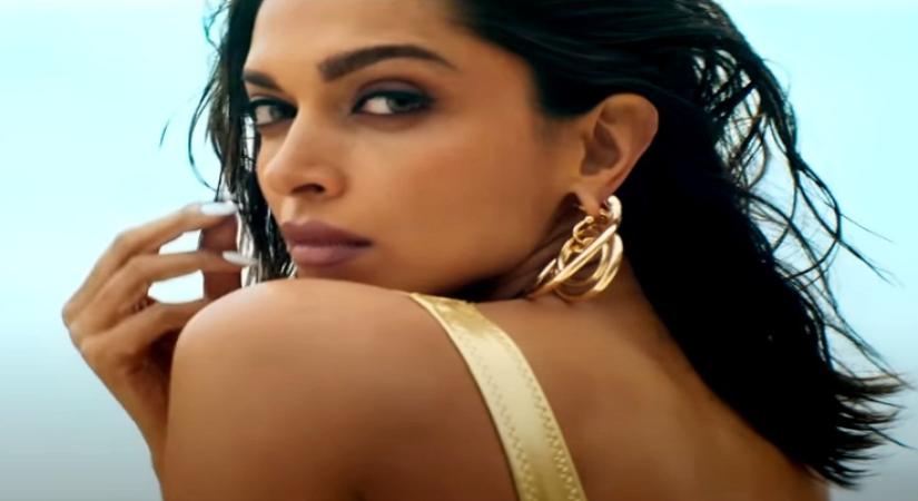 Besharam Rang Song- Pathaan-Shah Rukh Khan - Deepika Padukone.