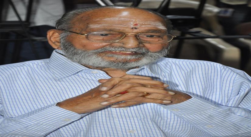 Hyderabad:  Audiographer cum director Kasinathuni Vishwanath 88th birthday celebration in Hyderabad on Feb 19, 2018.