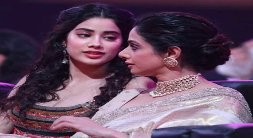 Janhvi pens note for Sridevi: 'I still look for you everywhere mumma'.(photo:instagram)