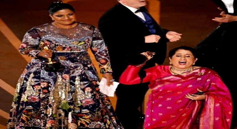 Guneet Monga .(photo:Twitter)