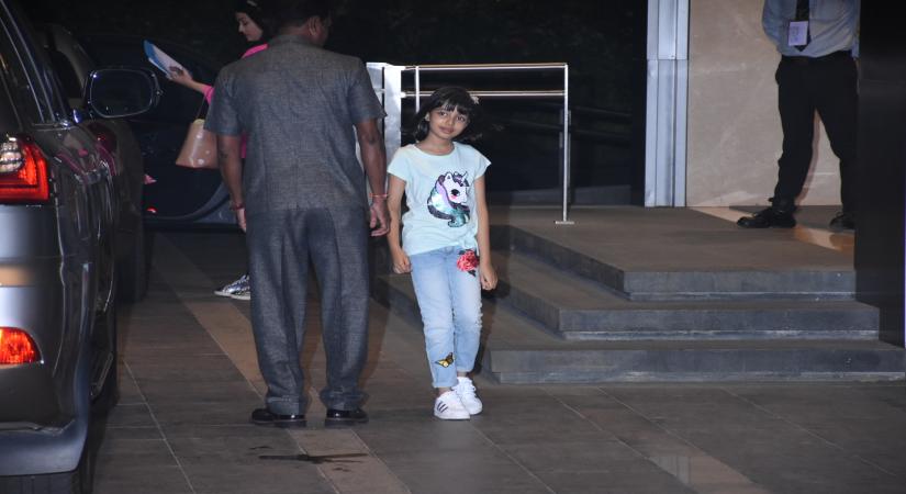 Mumbai: Actress Aishwarya Rai Bachchan and her daughter Aaradhya Bachchan seen at Bandra in Mumbai on Nov 20, 2019. (Photo: IANS)
