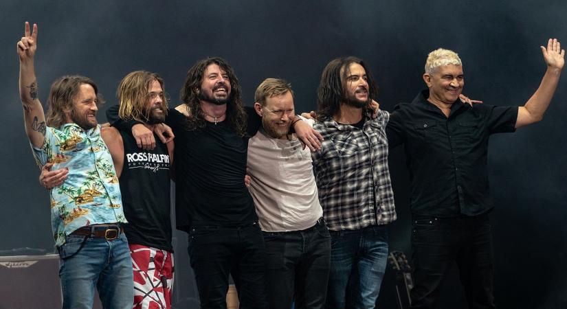 foo fighters.(photo:Facebook)