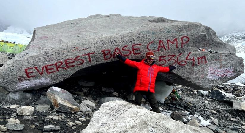 Television actress Shweta Khanduri on mt Everest.