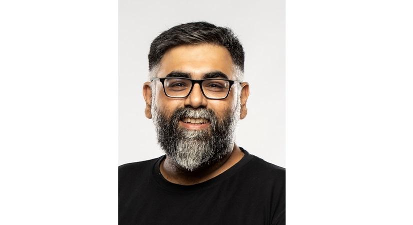 Director- Akarsh Khurana.